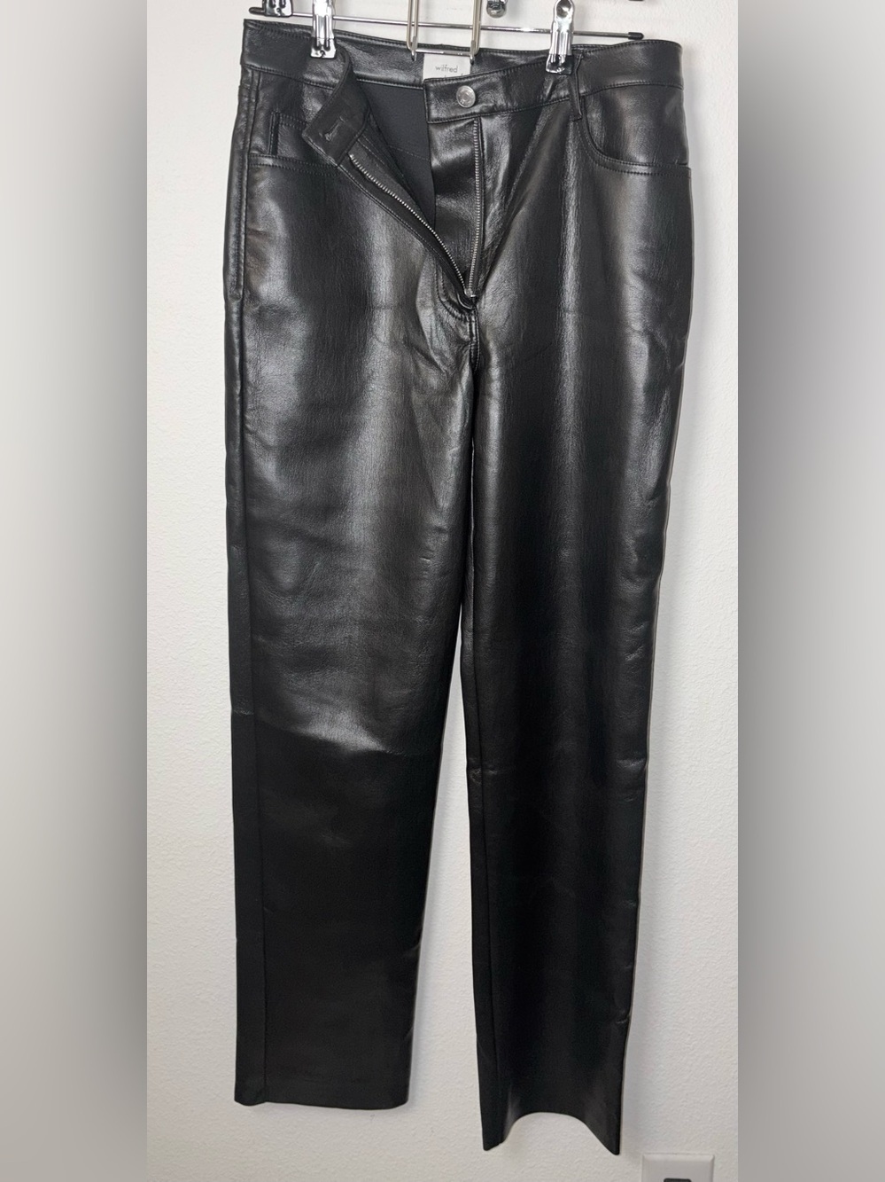 Wilfred Black Faux Leather Pants - Picture 4 of 6